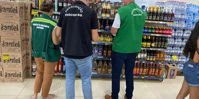 Procon e Vigilância Sanitária realizam ação preventiva para evitar intoxicações por metanol em Espigão D’Oeste